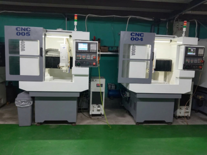 Máy làm khuôn CNC